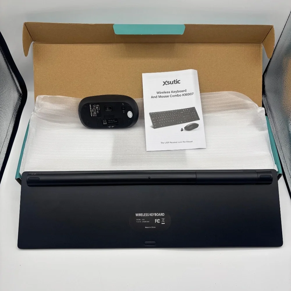 Xsutic KM007 Wireless Keyboard and Mouse Combo